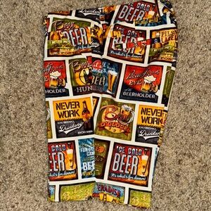 Loudmouth Ladies Golf Shorts, BEER,women's size 2. Like new w/out tags, worn 1x.